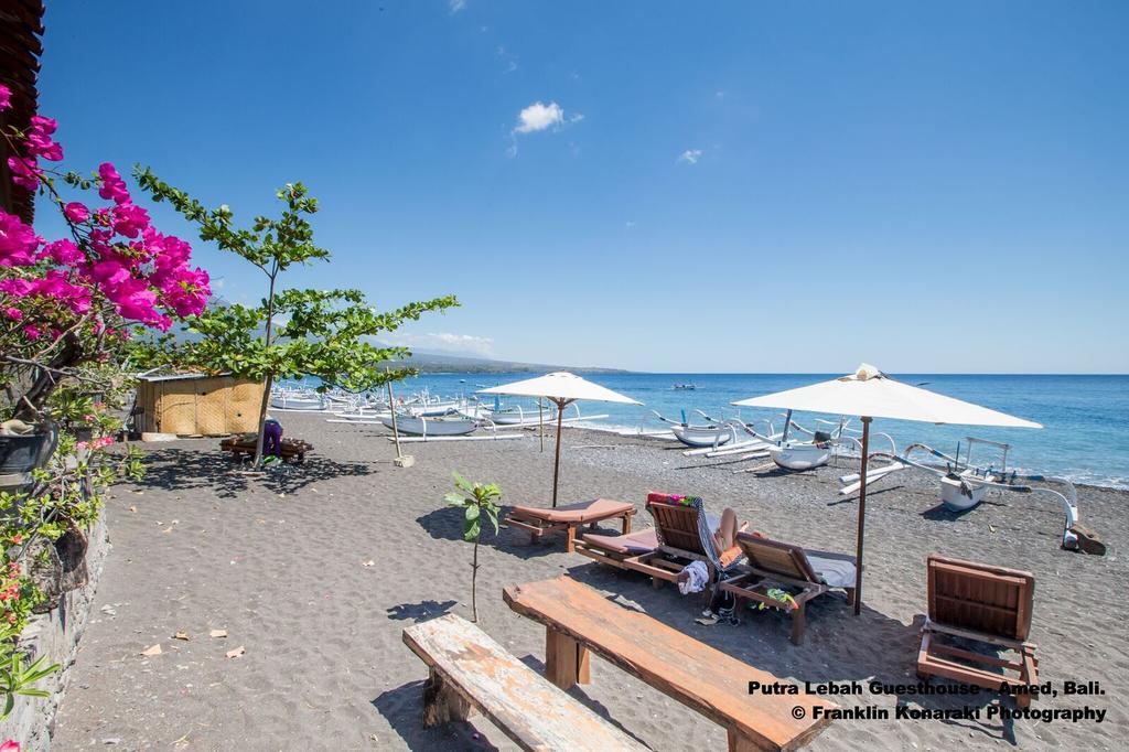 Putra'Lebah Amed Guest House Buitenkant foto