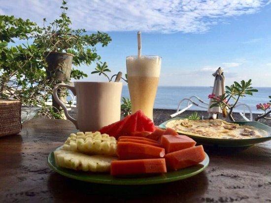Putra'Lebah Amed Guest House Buitenkant foto